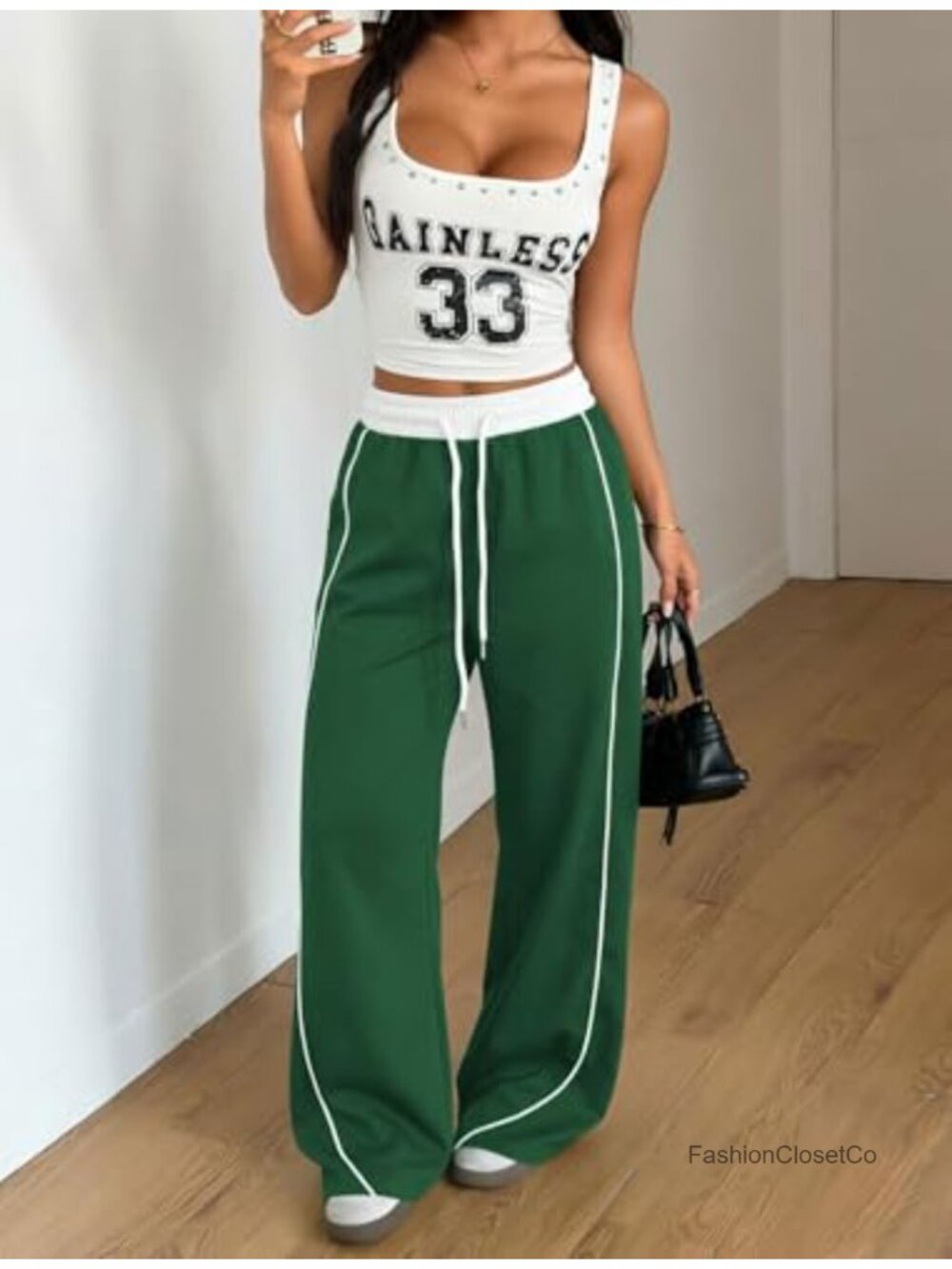 Y2K Wide Leg Parachute Cargo Sweatpants with Pockets - Picture 4 of 6